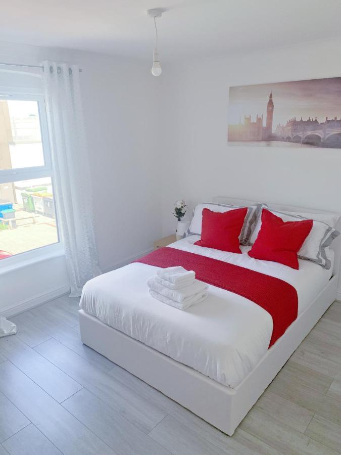 Agyeman Property Aldershot Rum bild